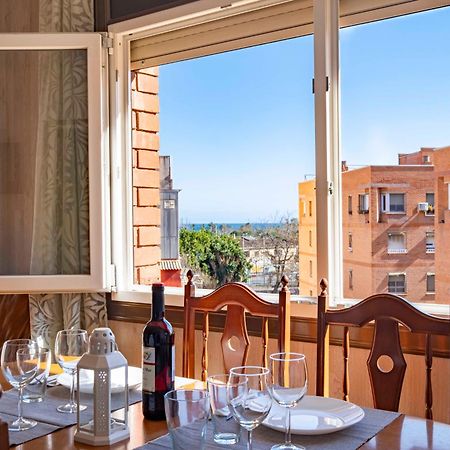 5 Min To The Sea And 15 Min To Barcelona Center Apartment Sant Adria de Besos Luaran gambar