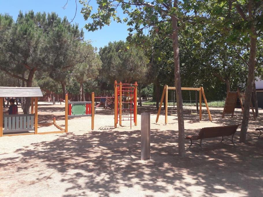 5 Min To The Sea And 15 Min To Barcelona Center Apartment Sant Adria de Besos Luaran gambar